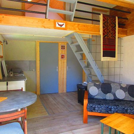 Eco Maisonnette Sulniac ภายนอก รูปภาพ